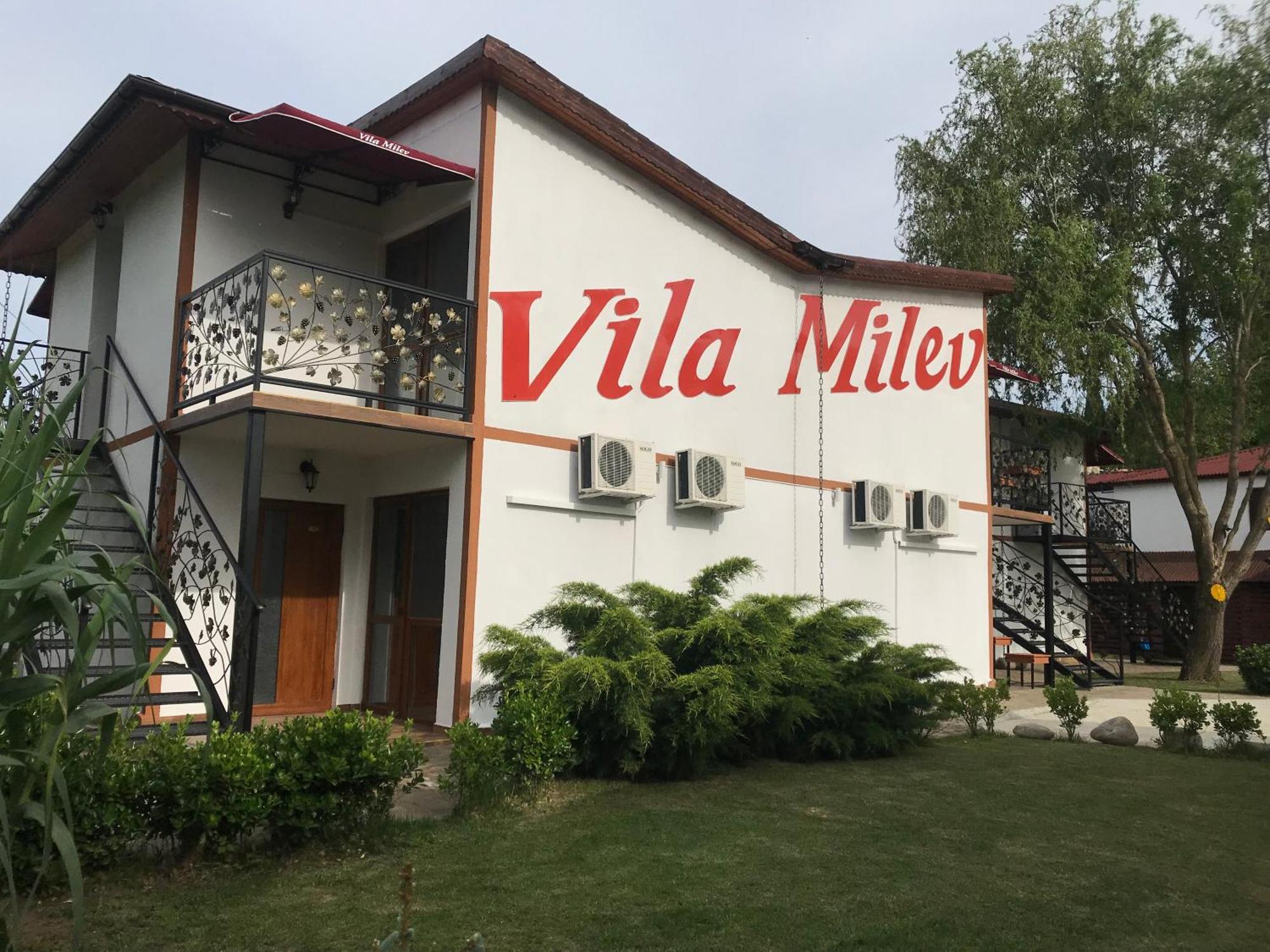 Villa Milev 克兰内沃 外观 照片